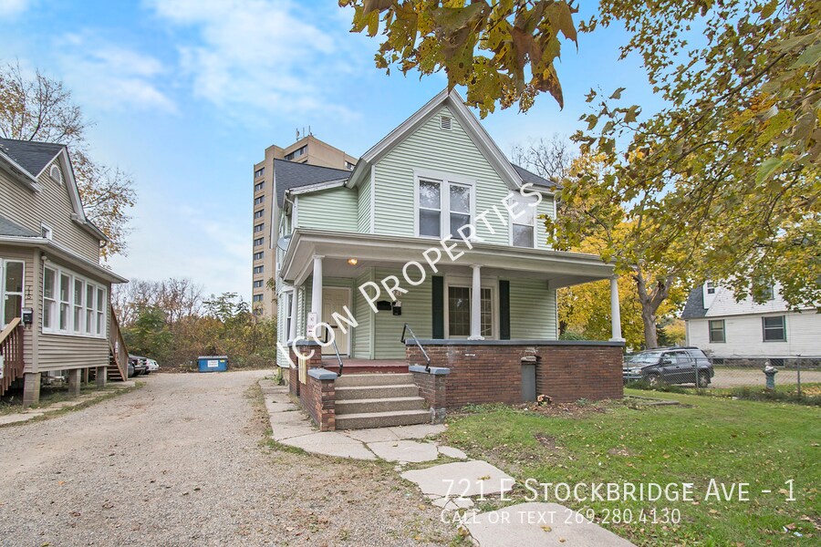 Primary Photo - 721 E Stockbridge Ave