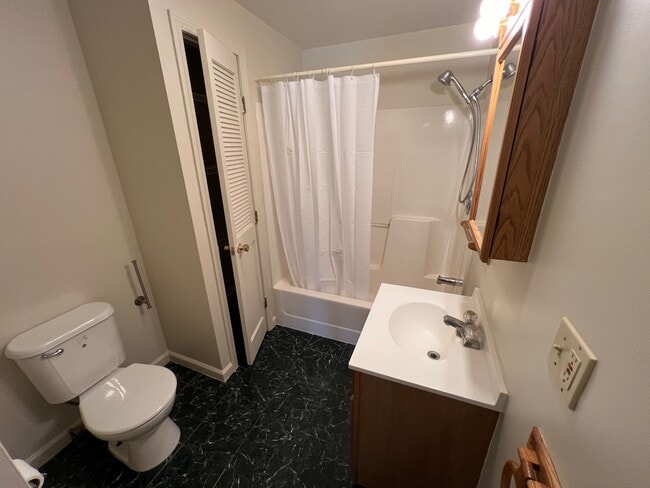 Foto del edificio - 115 Main St