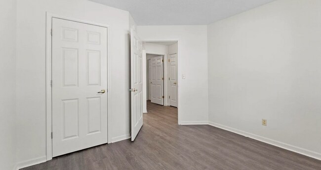 Foto del edificio - BEAUTIFUL 3 bedroom home available in June!