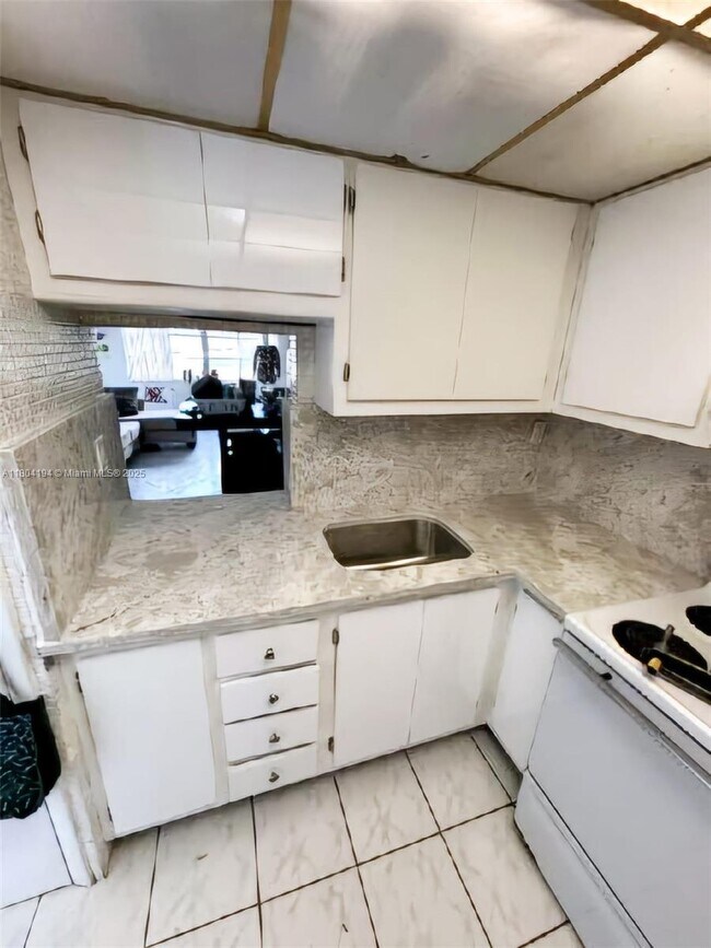 Foto del edificio - 2820 NE 201st Terrace