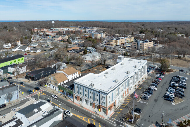 Foto aérea - Port Jefferson Crossing