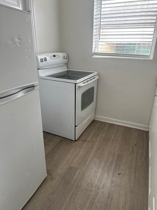 Foto del edificio - 178 E 27th St