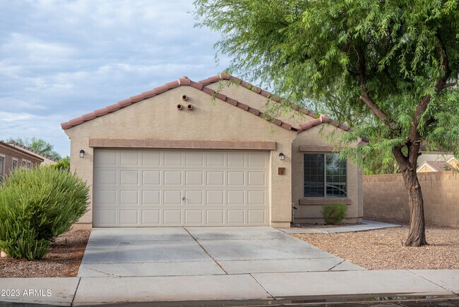 Building Photo - 37153 W Amalfi Ave