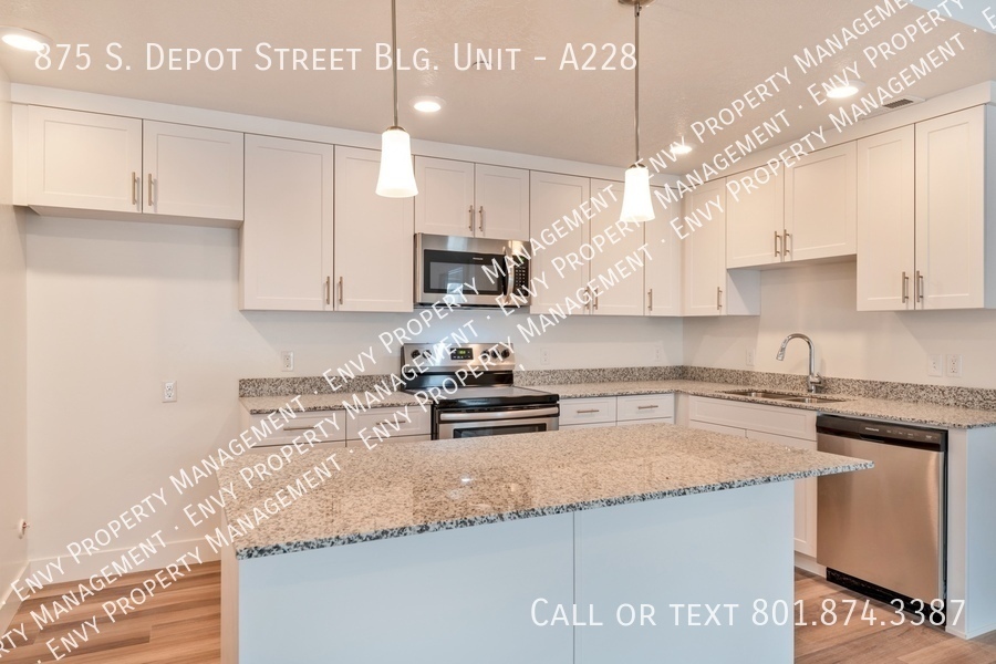 Primary Photo - Brand New Beautiful Smart Home 3 Bed, 2 ba...