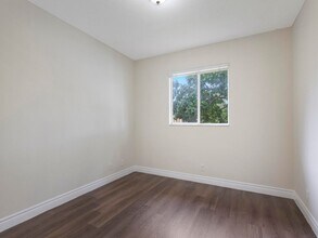 Building Photo - 4282 Berkshire Wharf Dr