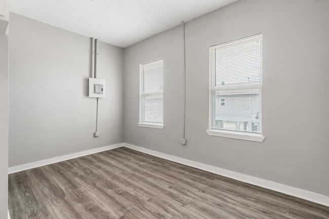 Foto del edificio - 2205 Galveston Rd