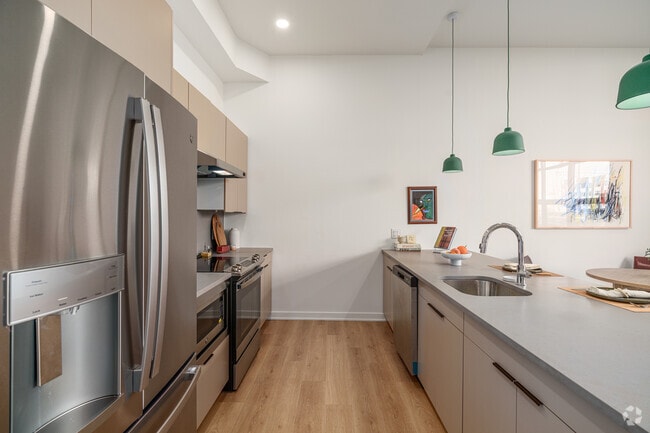 2BR, 2.5BA - 1340SF - Kitchen - Ray Philly Apartments