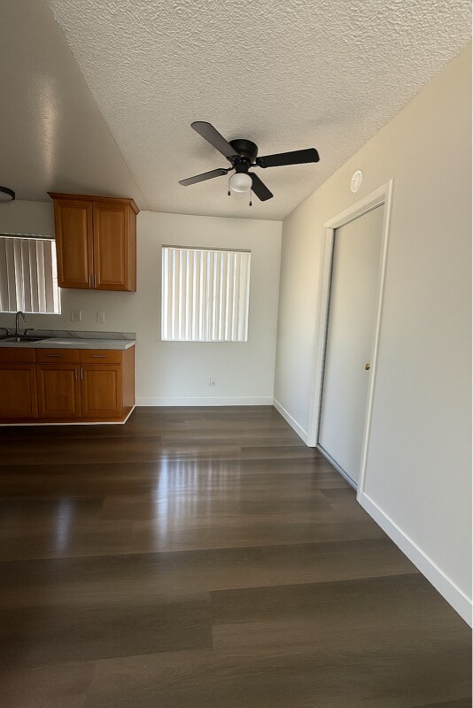Foto del edificio - 1270 E Coulston St