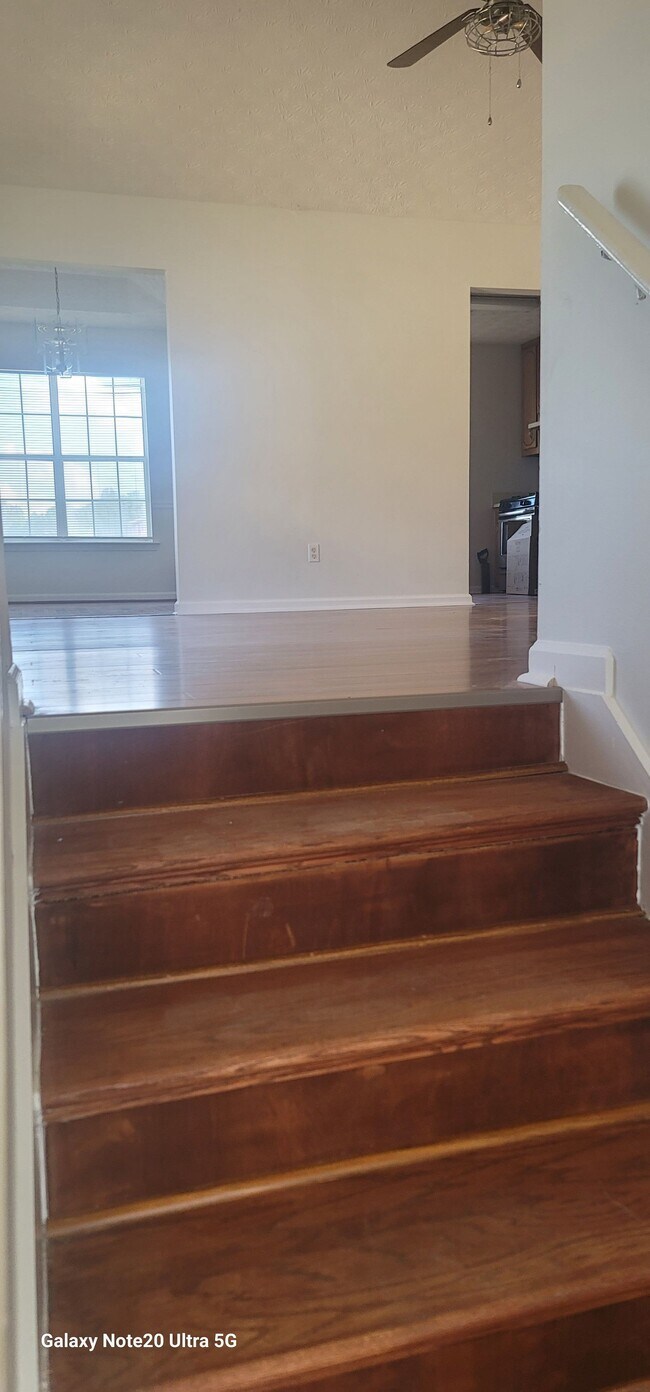 Building Photo - 858 Pine Shoals Dr