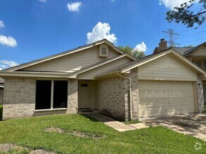 Building Photo - 11706 Spring Grove Dr