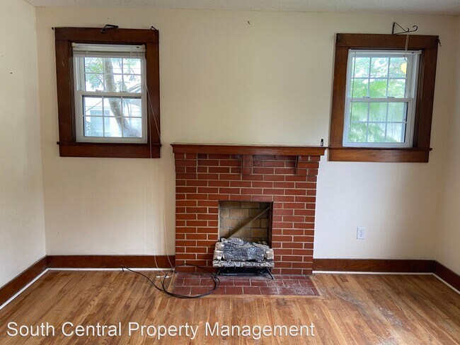 Foto del edificio - 4 br, 2 bath House - 1416 Nutwood Street