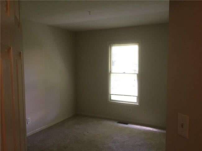 Building Photo - 10705 Pimlico Circle