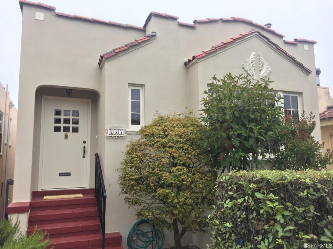 Primary Photo - 337 Kensington Way