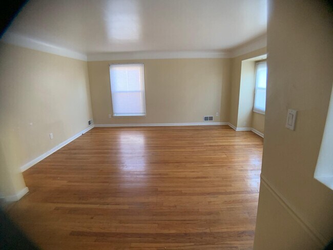 Sala de estar - 12819 Lenore