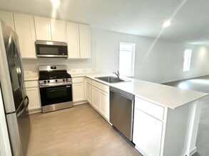 Building Photo - 438 Southern Magnolia Wy