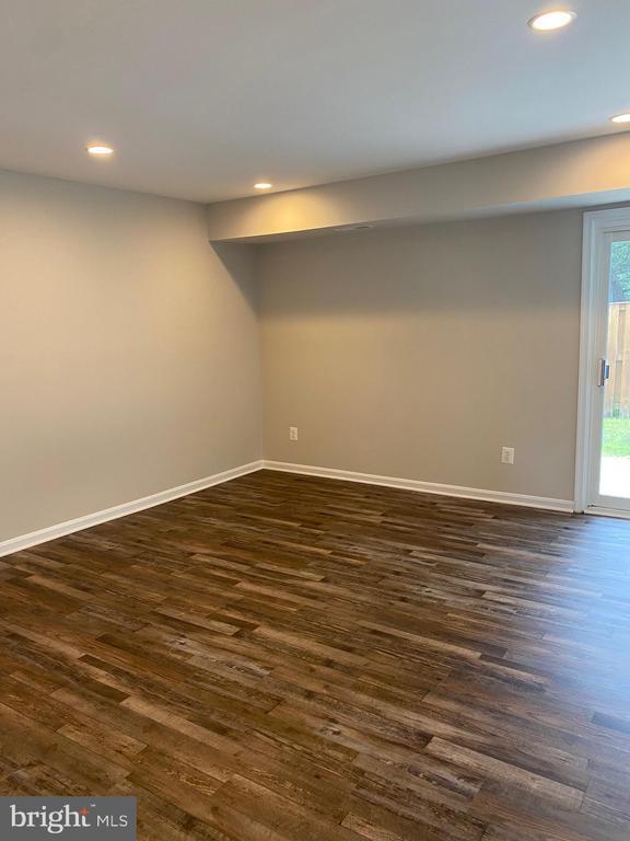 Building Photo - 21704 Calamary Cir