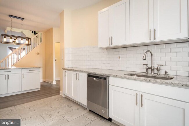Foto del edificio - 527 E 27th St
