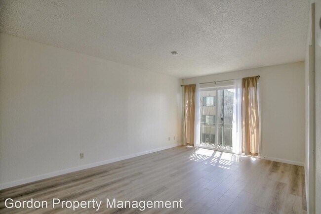 Foto del edificio - 359 20th Ave