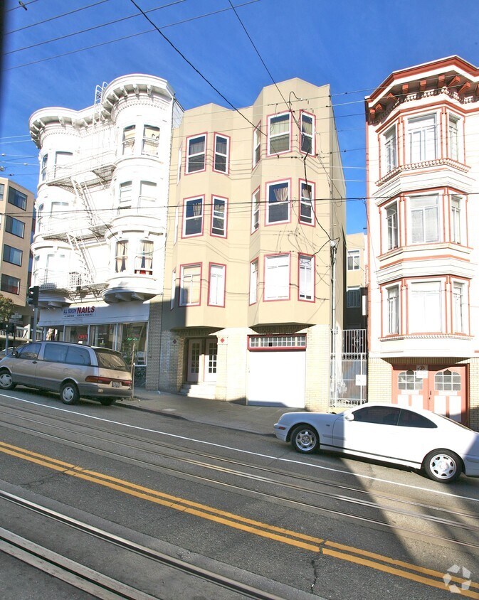 Building Photo - 1150 Hyde St