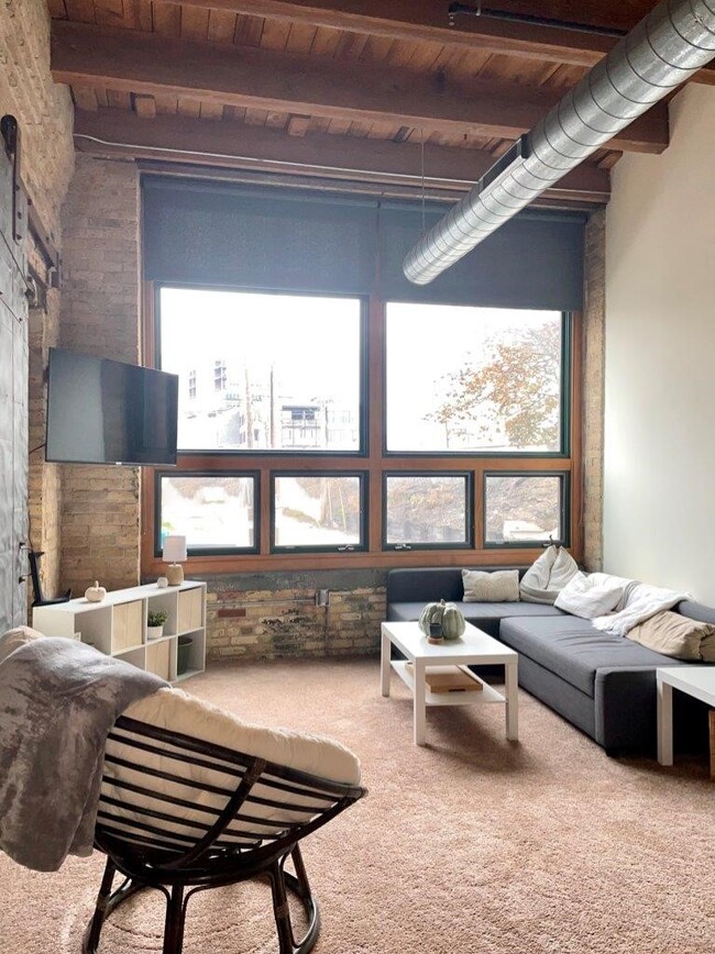 Living Room - Historic Fifth Ward Lofts