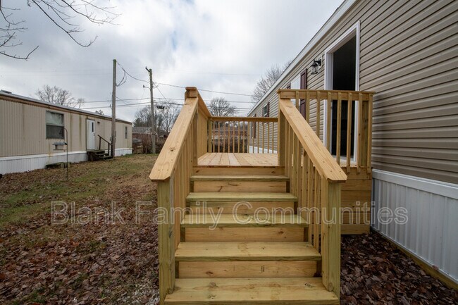 Foto del edificio - 39 Benjamin Ln