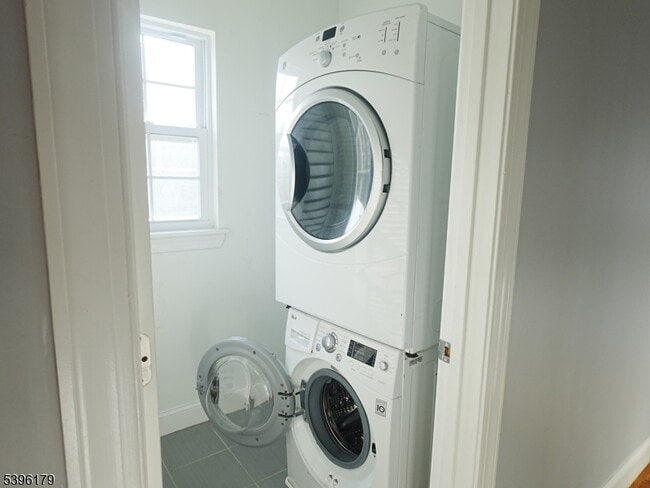 Foto del edificio - 57 N 15th St