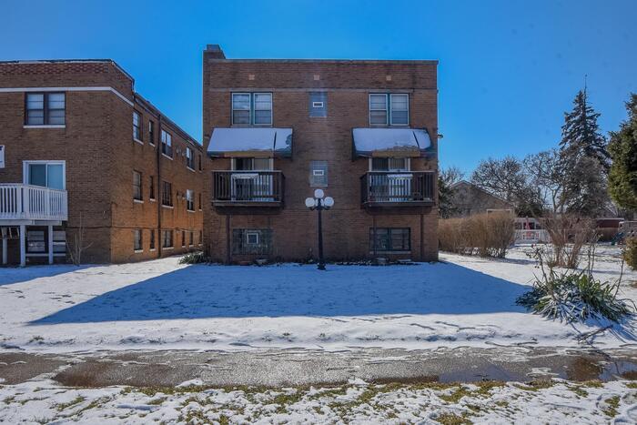 Primary Photo - 925 W 35th Ave