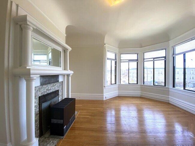 Building Photo - 1 bedroom in San Francisco CA 94118