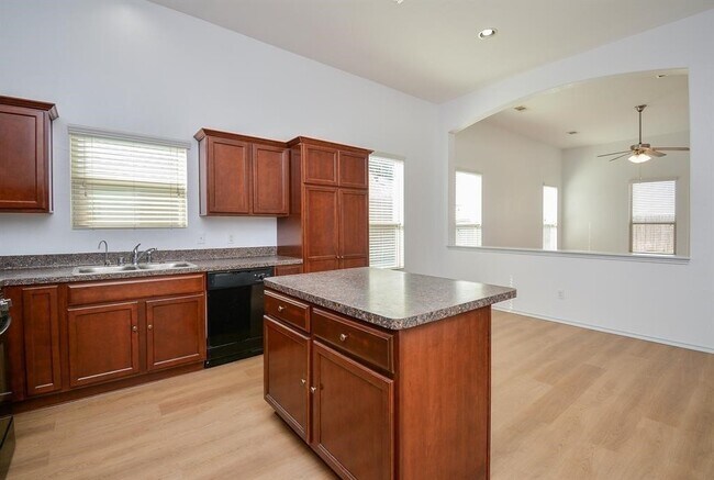 Building Photo - 20610 Hawkins Manor Ln