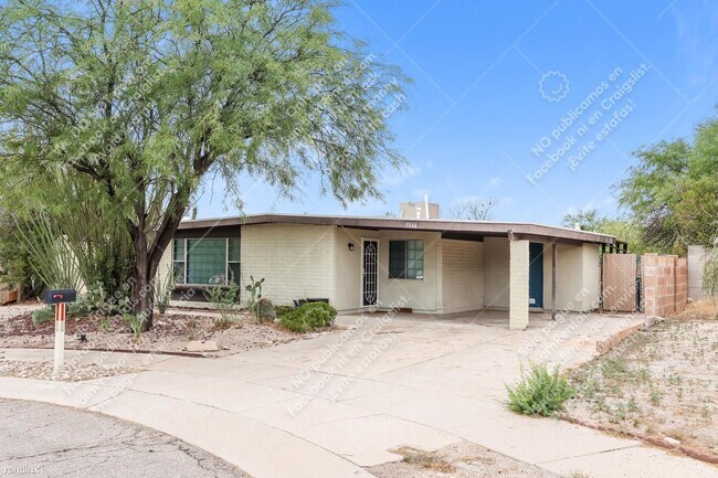 Building Photo - 4 br, 2 bath House - 9844 E 33rd St