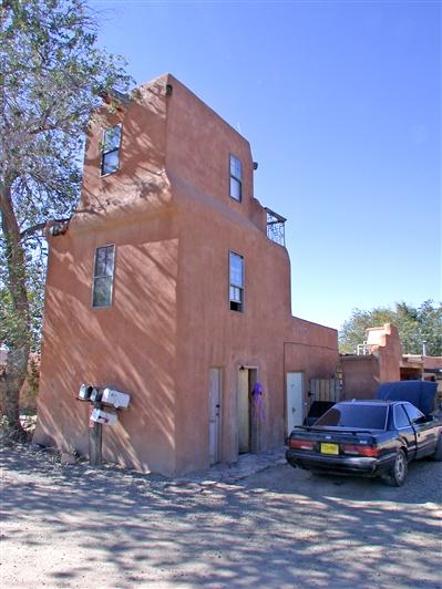 Foto del edificio - 1320 Alamo Rd