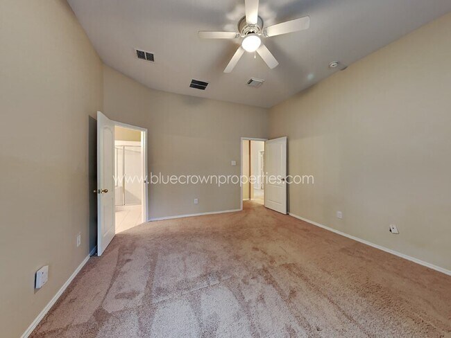Foto del edificio - 11364 Lockshire Dr