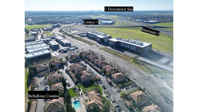 Foto del edificio - 4200 E Commerce Way