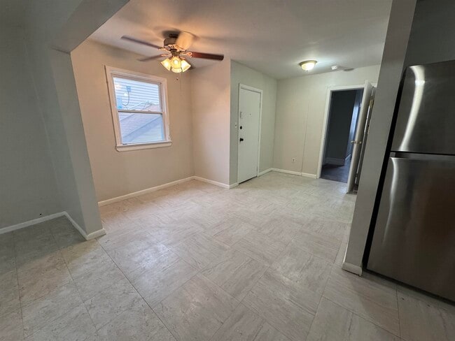 Building Photo - 103 Prospect Ave