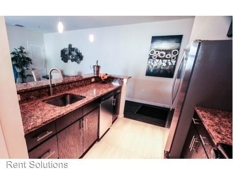 Building Photo - 1 br, 1 bath House - 8820 W. Waters Avenue