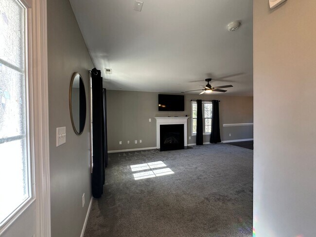 Building Photo - 66 Great Oak Ct