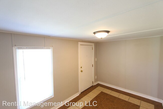 Building Photo - 3 br, 1.5 bath House - 114 Ray Avenue