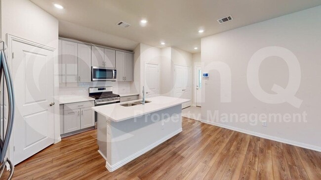 Building Photo - 2876 Brittlebush Dr