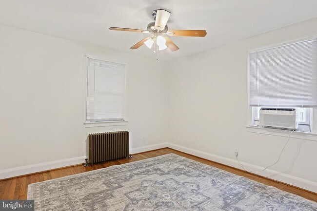 Foto del edificio - 5707 1st Ave