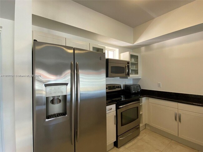 Foto del edificio - 7270 SW 88th St