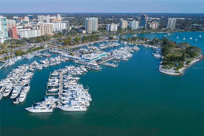 Foto del edificio - 4174 Central Sarasota Pky