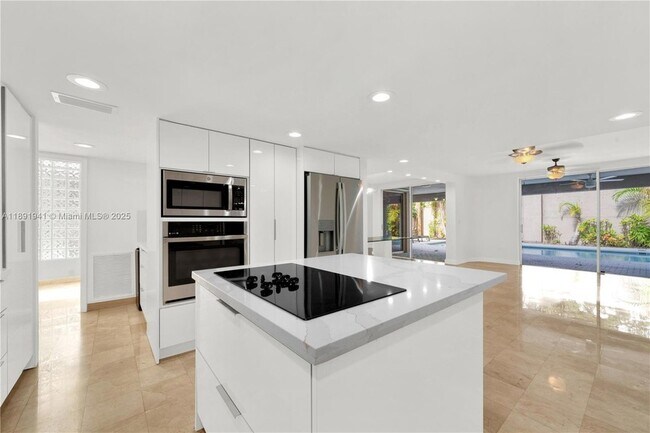 Building Photo - 1769 Wa Kee Na Dr