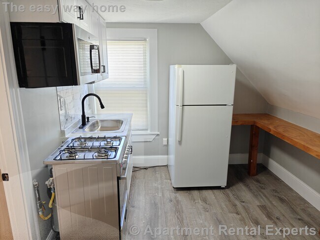 Foto del edificio - 108 Highland Ave
