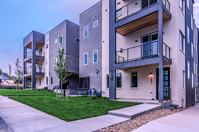 Photo - 1286 Osceola St Townhome