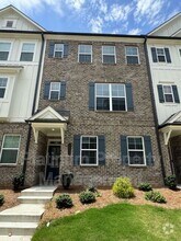 Building Photo - 1592 Laurel Blossom Walk