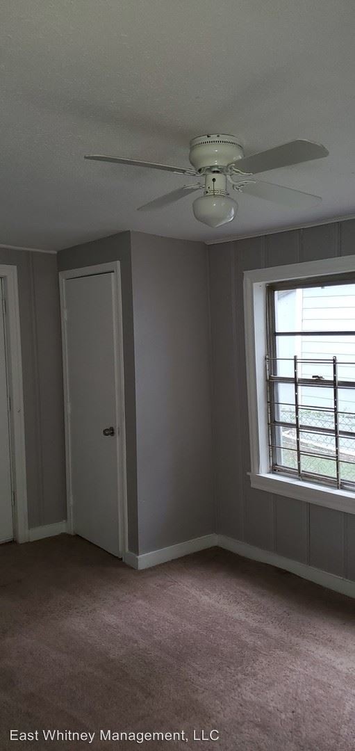 Building Photo - 4 br, 1 bath Apartment - 4229 Europa
