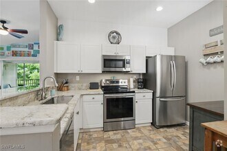 Building Photo - 15430 Bellamar Cir