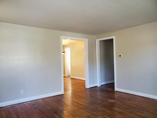 Building Photo - 4912 Chamberlayne Ave
