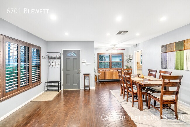 Foto del edificio - 6701 Blewett-