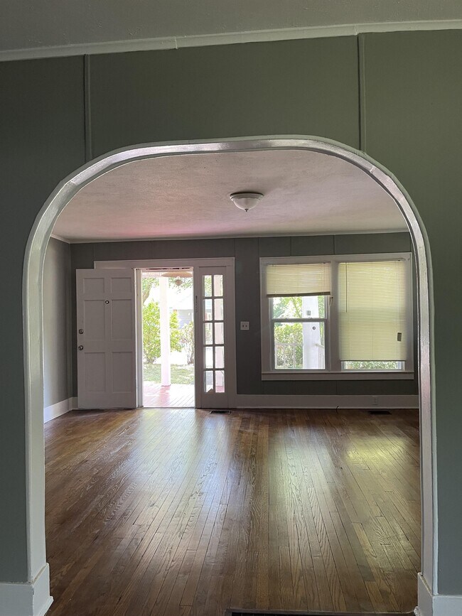 Foto del edificio - 1009 Overlook Ave